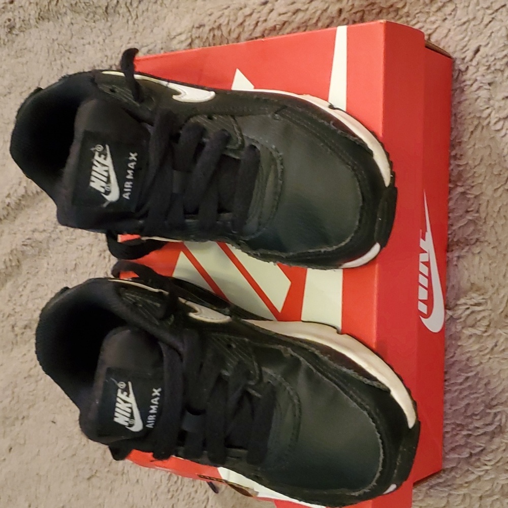 Nike Air Max 90 - Toddler Boy- Sz 11c